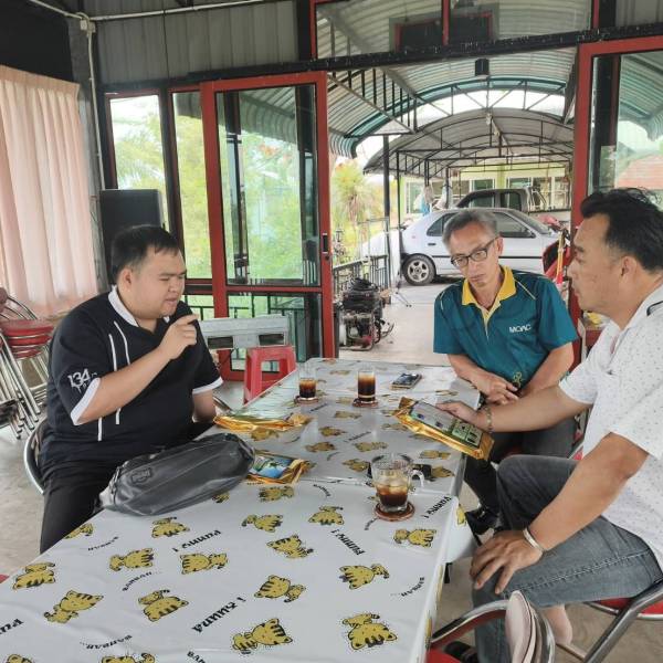 ศวอ.เชียงราย ติดตามให้คำแนะนำการเพิ่มประสิทธิภาพการผลิตปศุสัตว์ในฟาร์มเกษตรกร (FMMU)